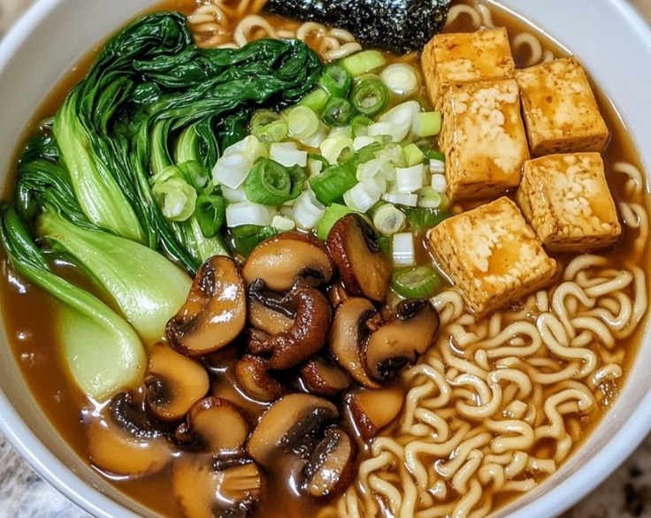 Yummy Hot Spicy Vegan Saucy Ramen Noodles Easy Recipe serving