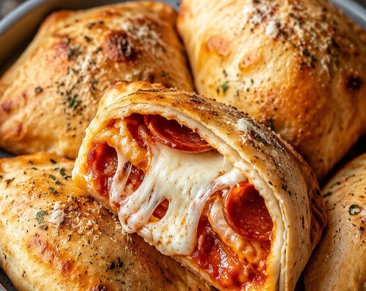 Cool Cooking Ideas Pepperoni Pizza Pockets In Air Fryer overview